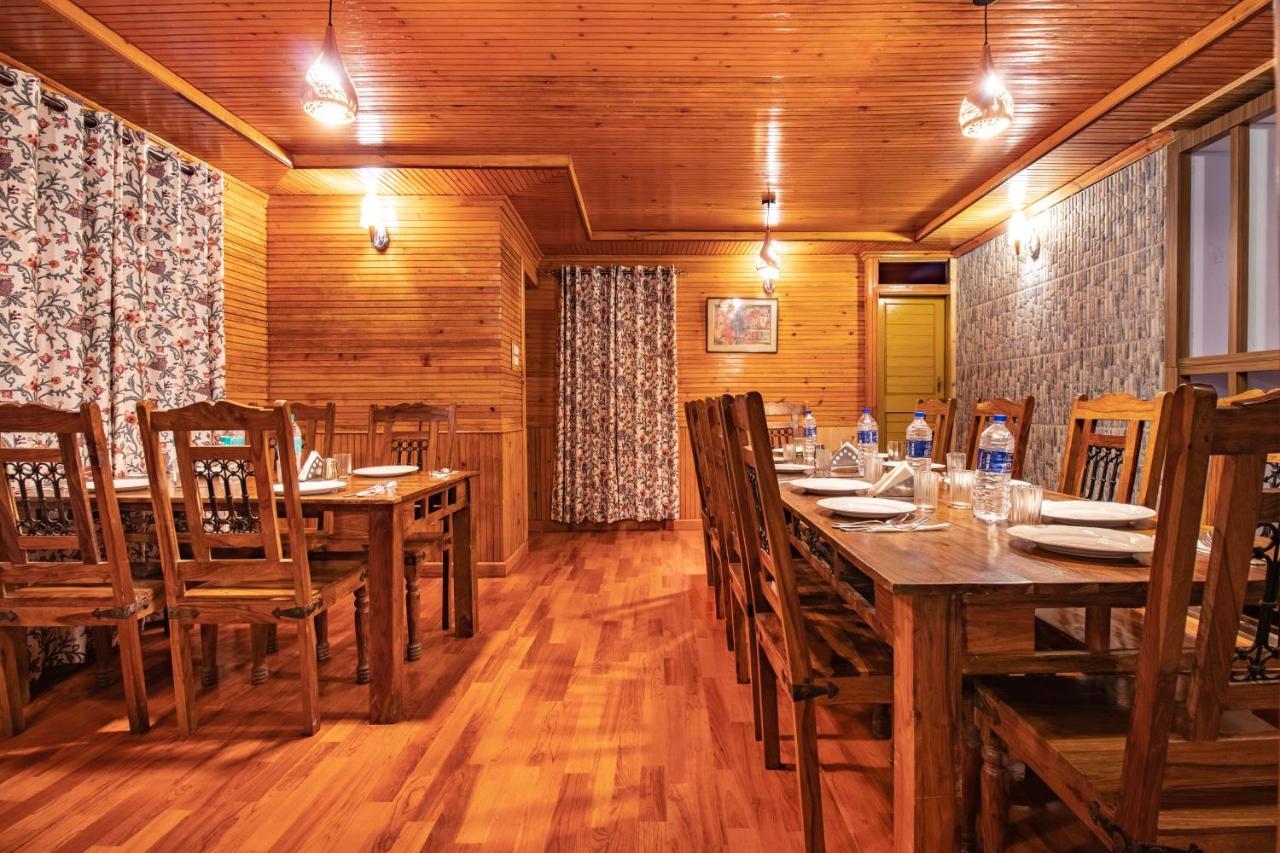Hotel Little Silver Pahalgam Ngoại thất bức ảnh
